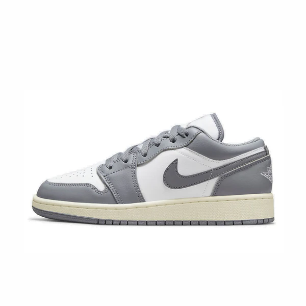 Air-Jordan-1-Low-Vintage-Grey-553560-053-1_600x